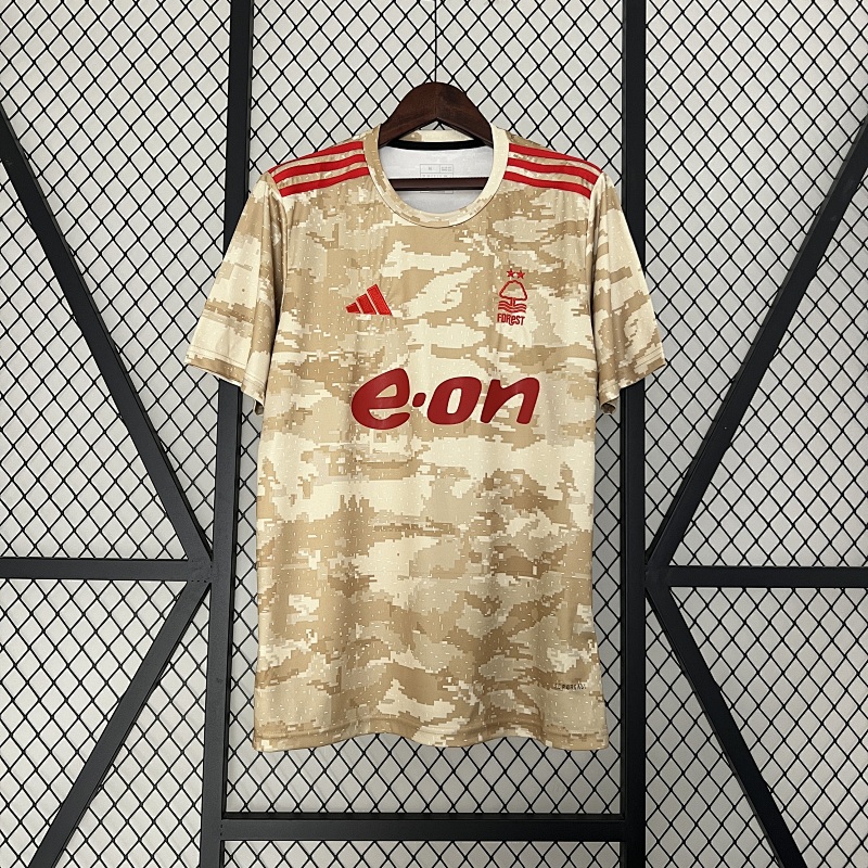 23/24 Nottingham Forest Training Wear