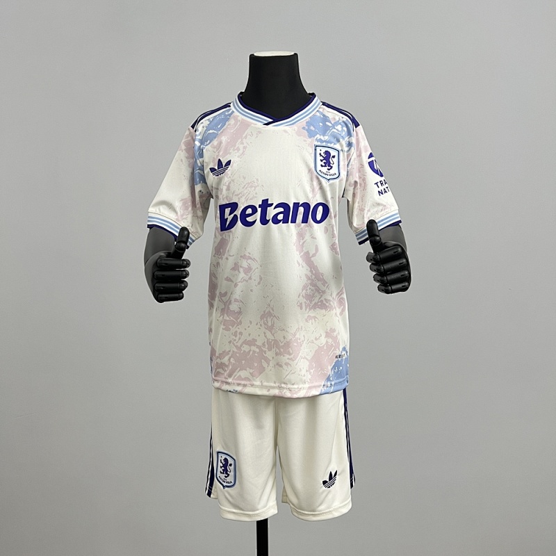 25/26 Aston Villa third away