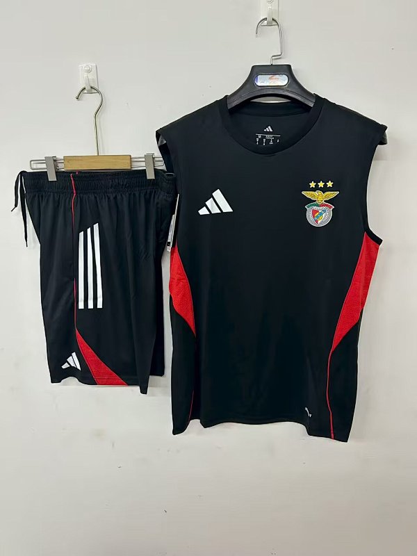25/26 Benfica training jersey black