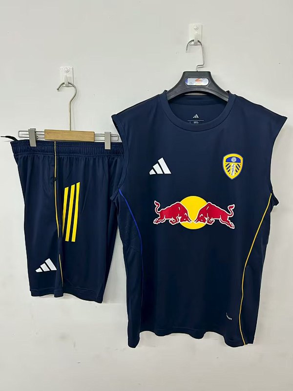 25/26 Leeds United training jersey royal blue