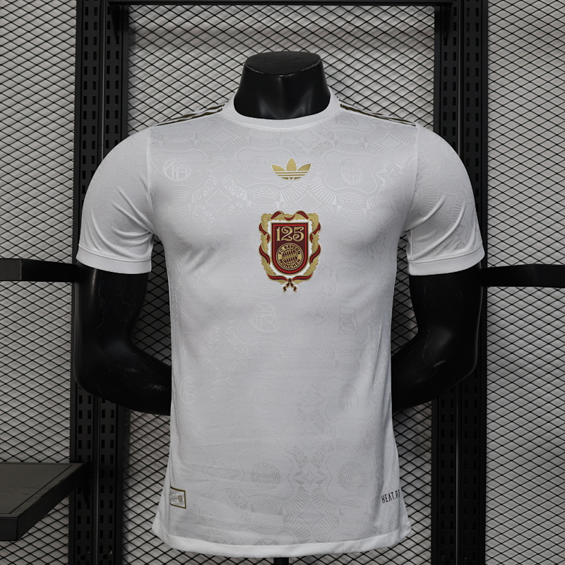 25/26 Player FC Bayern Munich 125th Anniversary White
