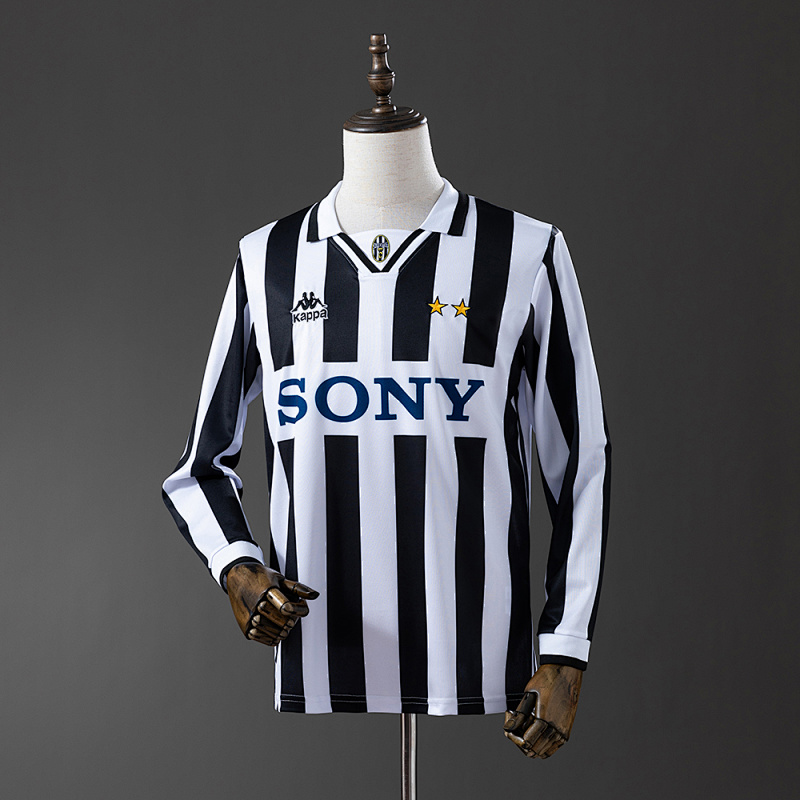 Juventus 95/97 Home Long Sleeve Retro Jersey