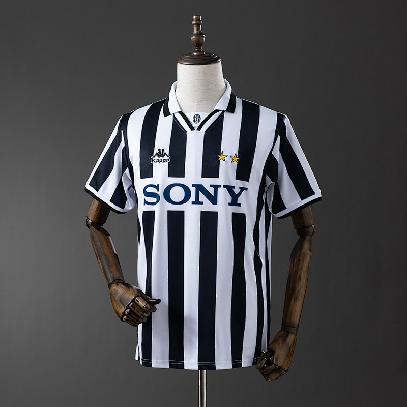 Juventus 95/97 Home Retro Jersey