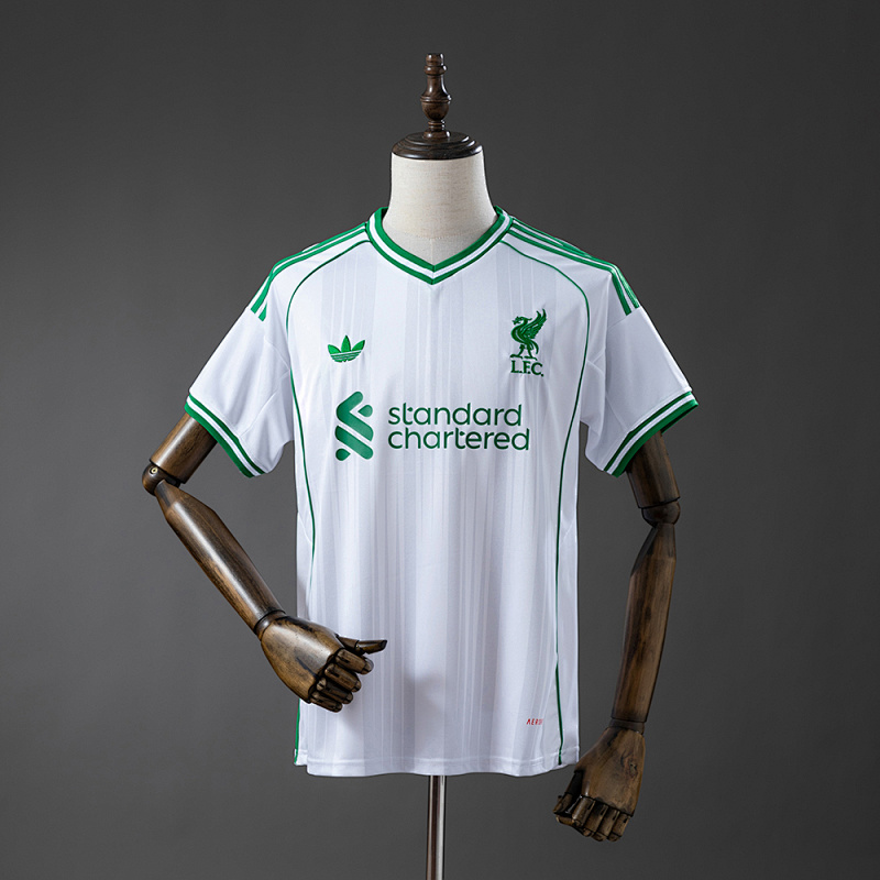Liverpool FC 25/26 Training—White Jersey