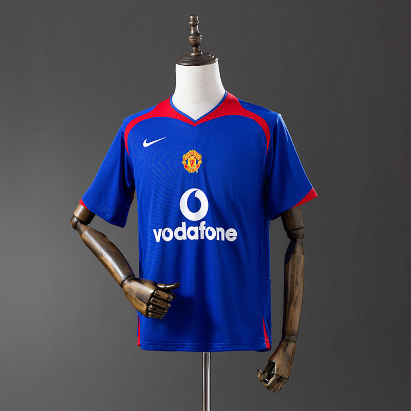 Manchester United 05/06 Away Retro Jersey