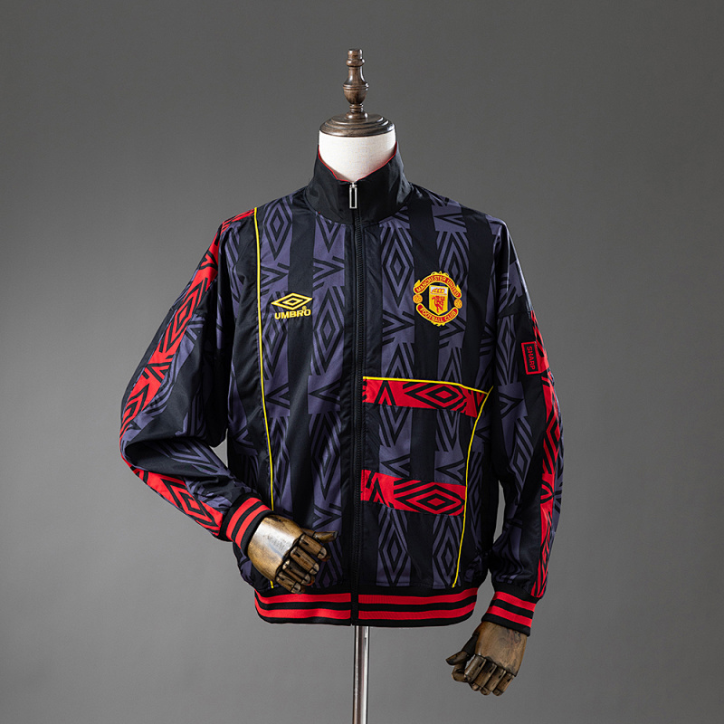 Manchester United 92/94 Retro Windbreaker - Black