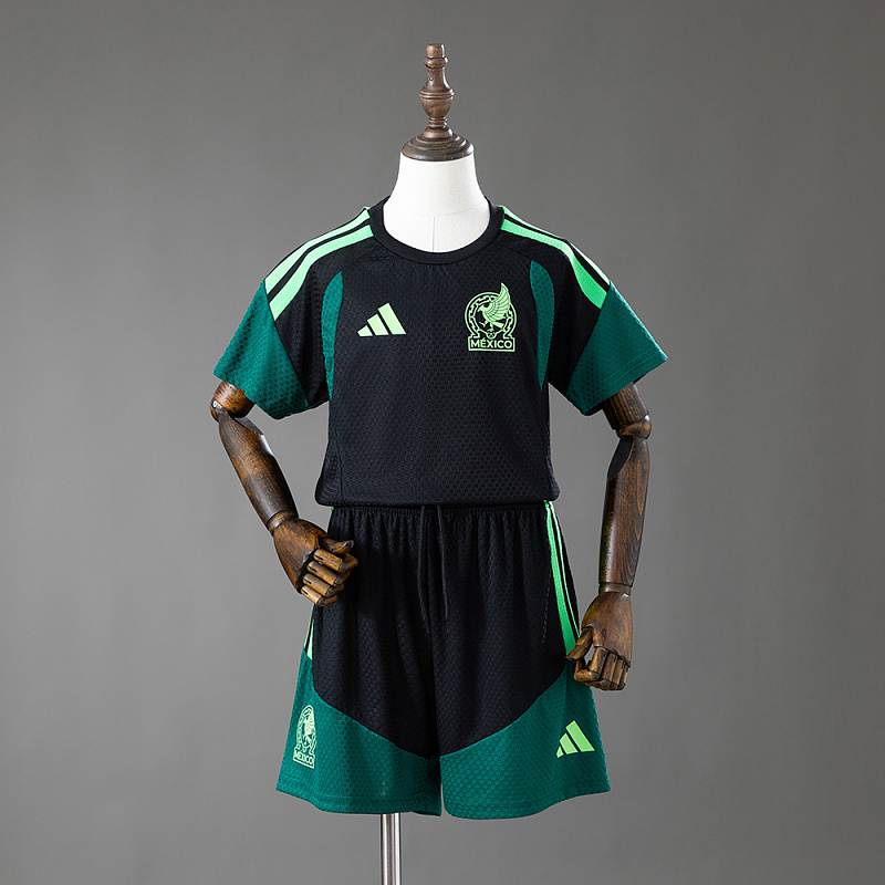 Mexico 2026 Player Version Training Kids Kit Jersey - Black