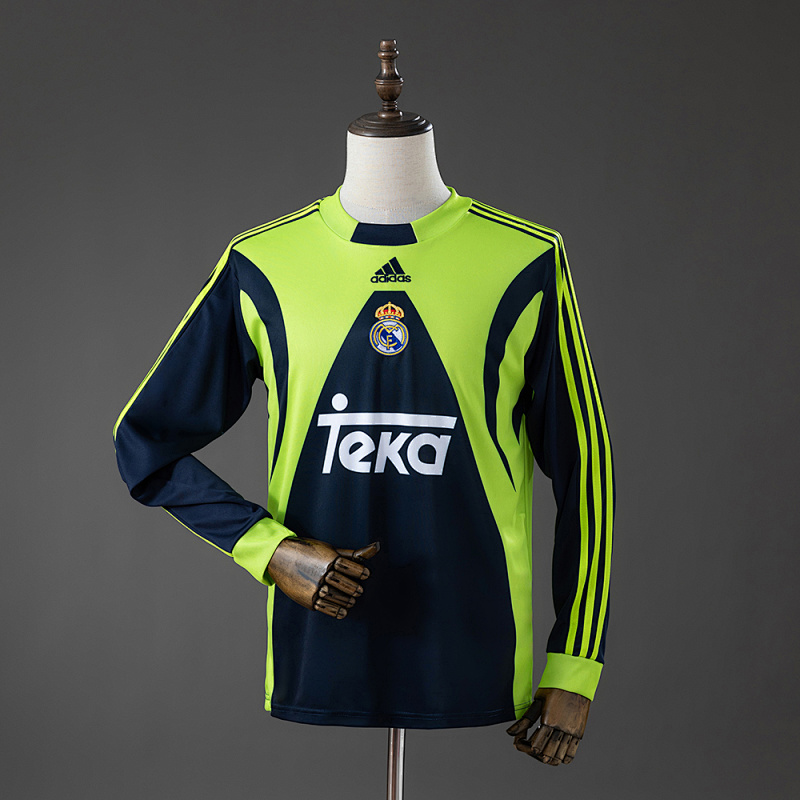 Real Madrid 99/00 Retro GK Long Sleeve Jersey