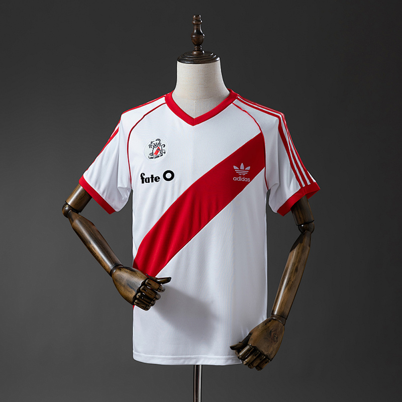 Retro 1986 River Plate home