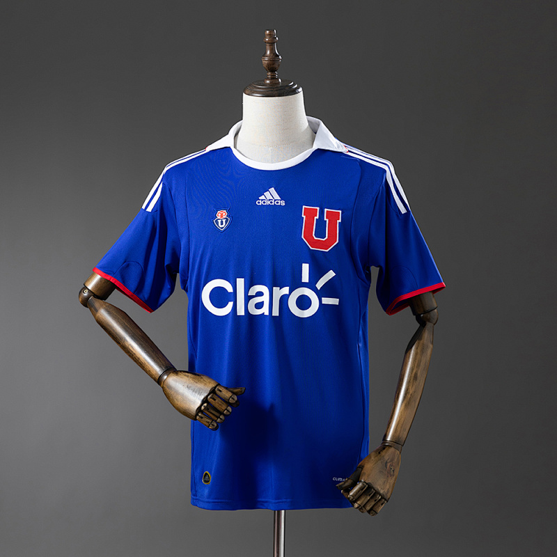 Retro 2011 Universidad de Chile home