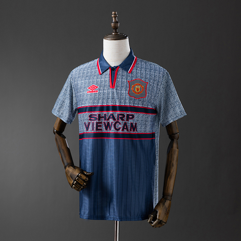 Retro 95/96 Manchester United away