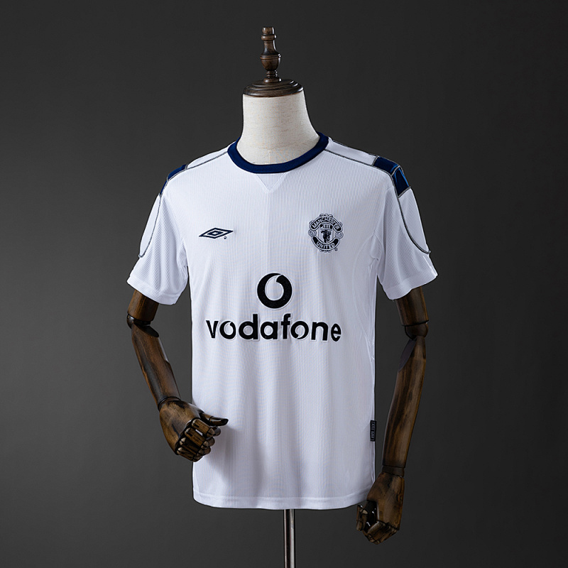 Retro Manchester United 00/01 away